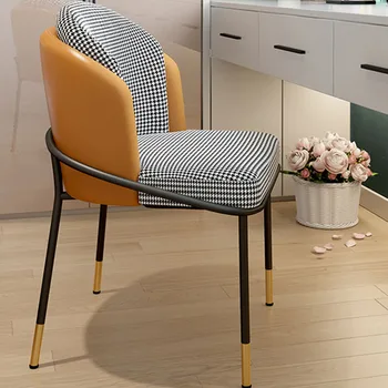 Роскошные Обеденные стулья для дома с минималистской спинкой, современные креативные Обеденные Стулья для макияжа Eetkamerstoelen Предметы домашнего обихода WZ50DC