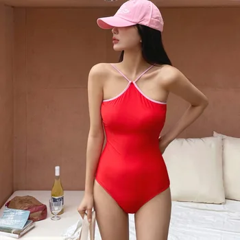 Корейский большой модный цельный купальник с красным треугольником, женский купальник для живота, тонкая и маленькая грудь, консервативный 2023 Новый купальник