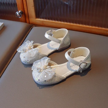 Весенне-летняя обувь для девочек, модные сандалии с изображением мультяшного кролика, туфли принцессы, танцевальные туфли для детей с блестящим бантом