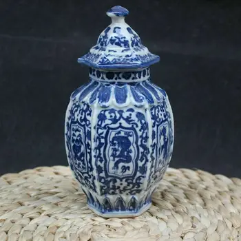 Китайская старинная сине-белая фарфоровая ваза с рисунком дракона с маркой qianlong